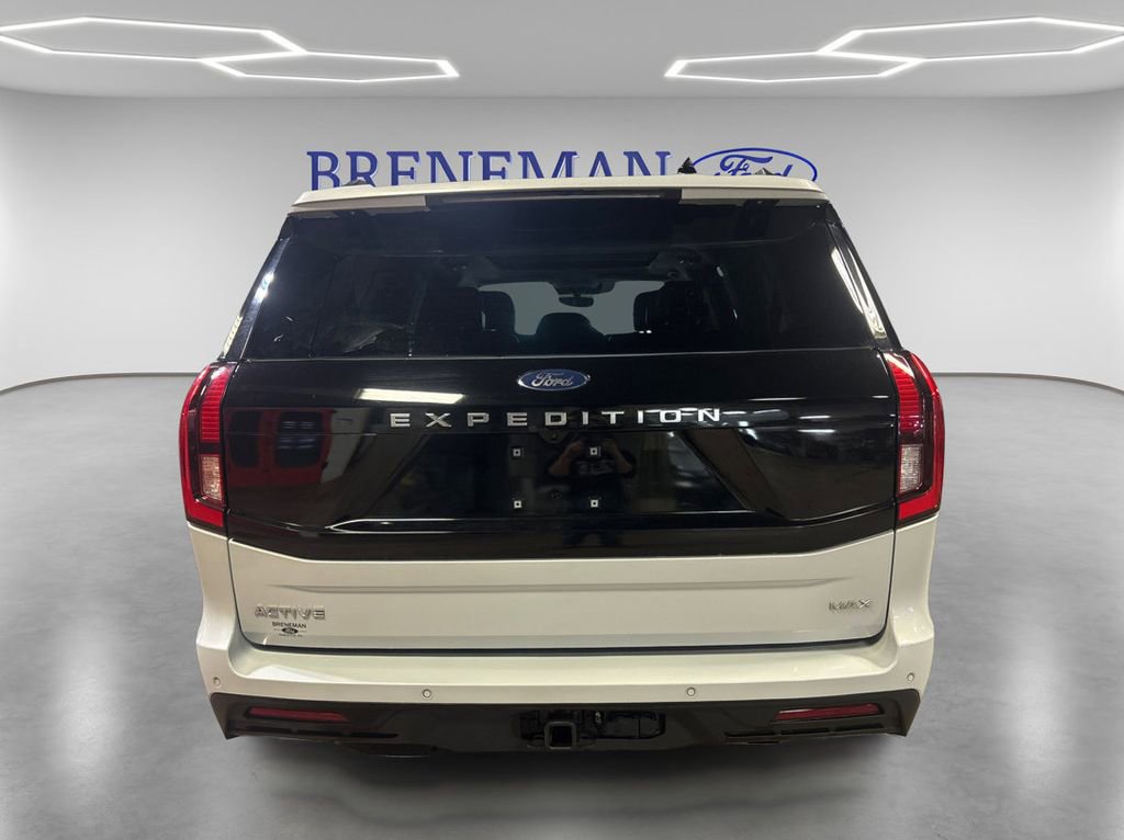 Certified 2025 Ford Expedition Max Active AWD/4WD image 6