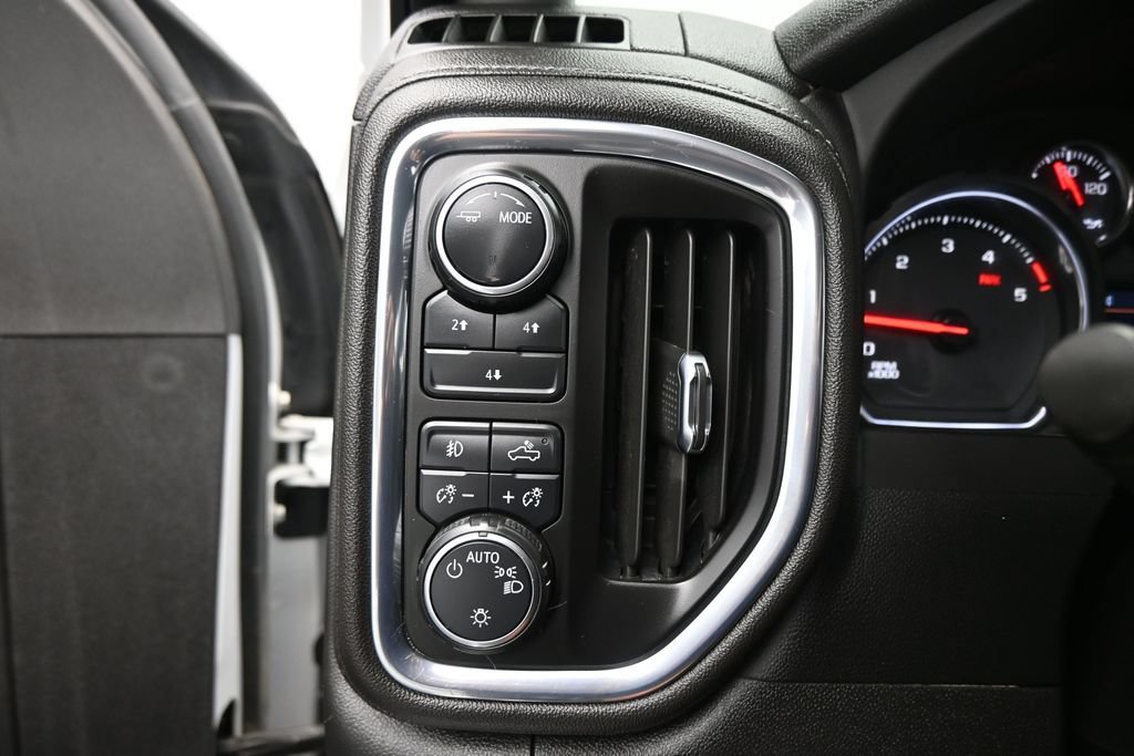 Used 2023 Chevrolet Silverado 2500 LT w/ Convenience Package AWD/4WD image 13