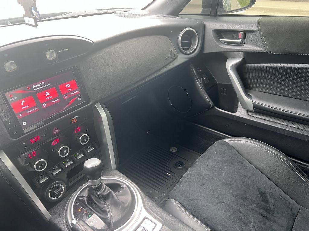 Used 2020 Toyota 86 RWD image 17