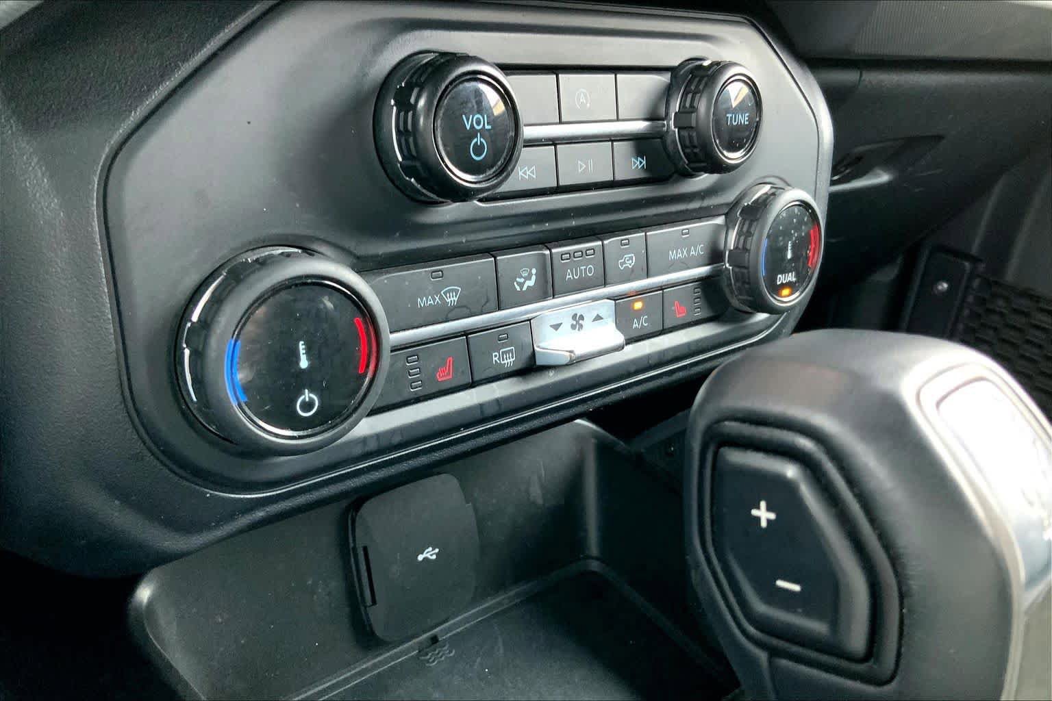 Certified 2022 Ford Bronco Big Bend AWD/4WD image 34