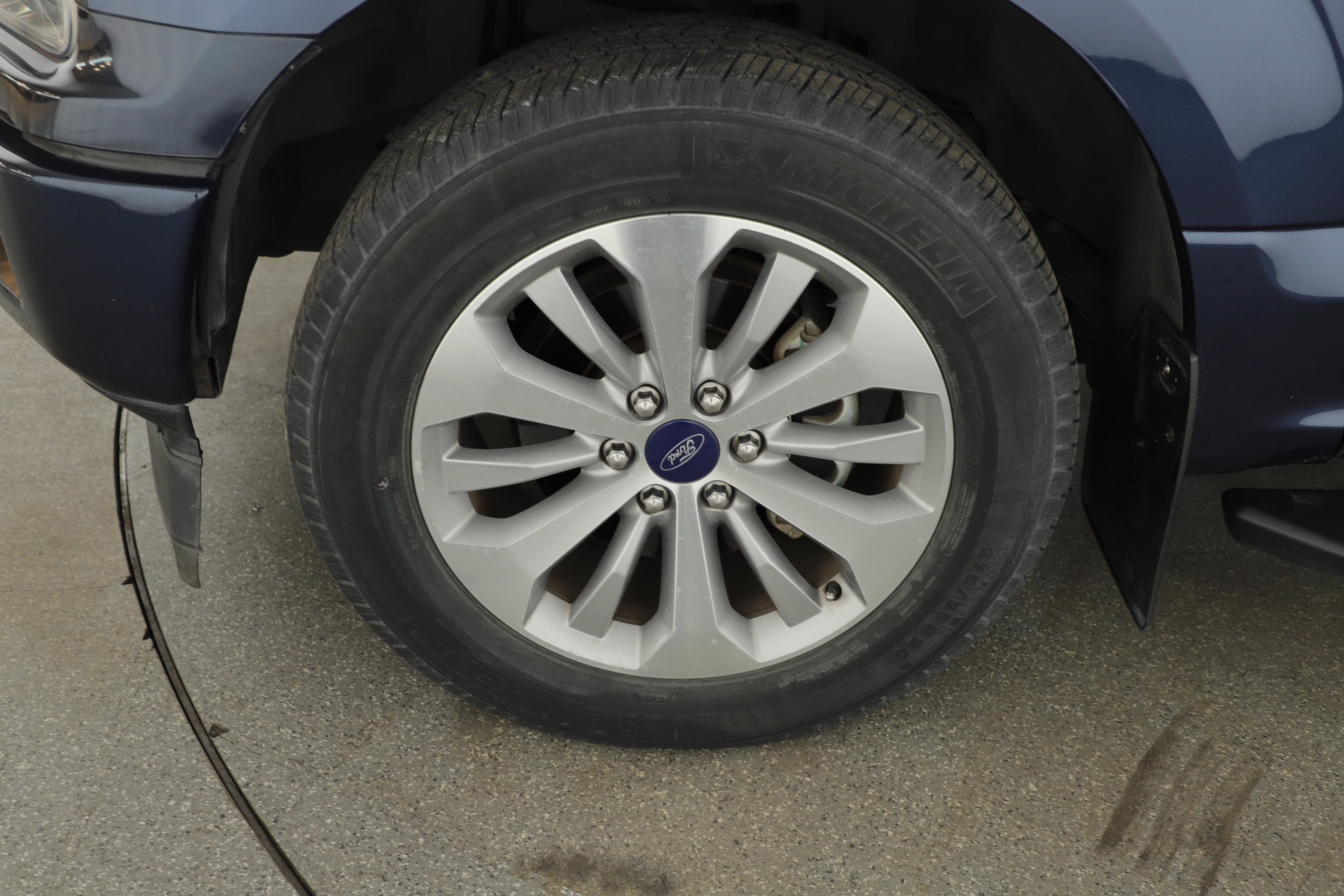 Certified 2018 Ford F150 XL w/ Equipment Group 101A Mid image 7