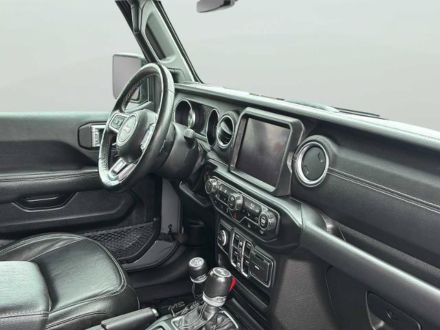 Used 2023 Jeep Wrangler Unlimited Sahara w/ Dual Top Group AWD/4WD image 14