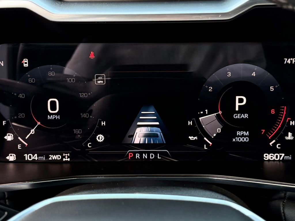 Used 2025 GMC Canyon Elevation image 19