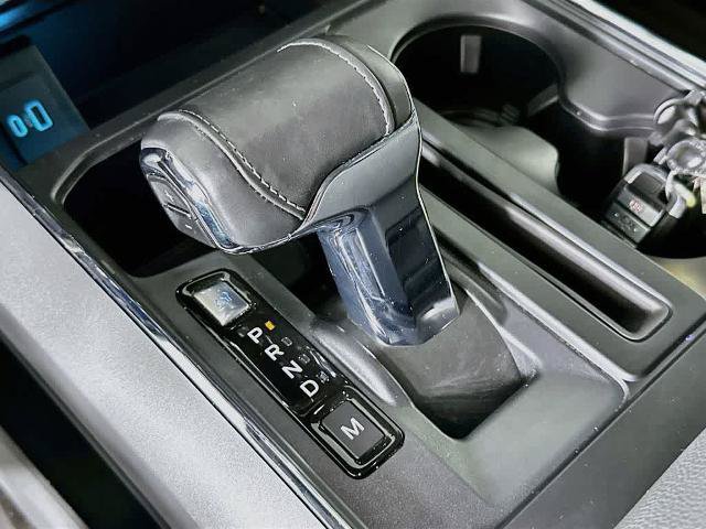 Certified 2021 Ford F150 Lariat AWD/4WD image 19
