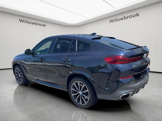 Used 2020 BMW X6 M50i AWD/4WD image 3
