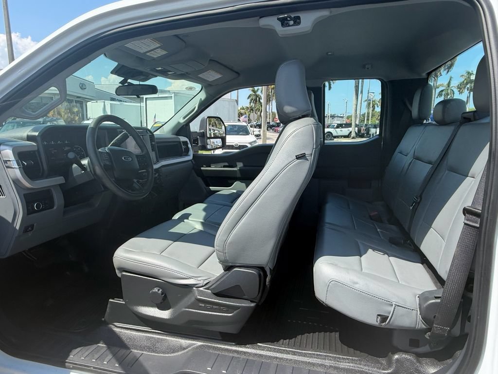 Certified 2024 Ford F250 XL RWD image 11