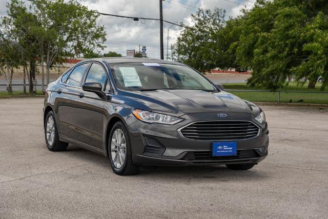 Certified 2020 Ford Fusion SE FWD image 2
