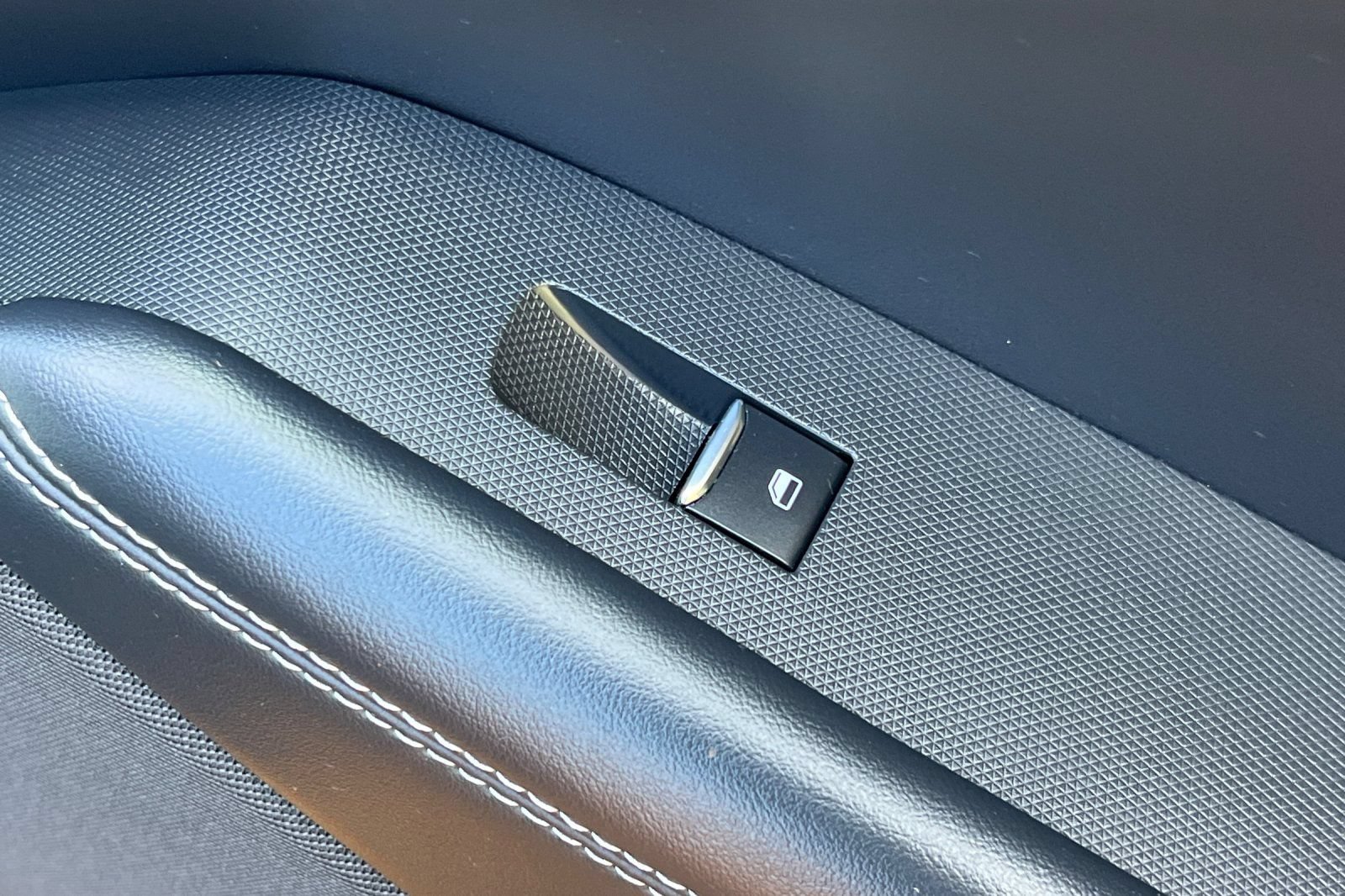 Certified 2023 Ford Mustang Mach-E Select RWD image 22