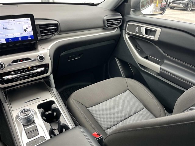 Certified 2023 Ford Explorer XLT image 15