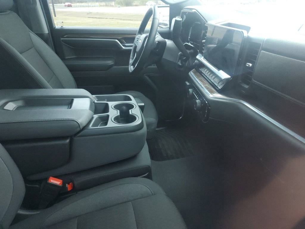 Used 2024 Chevrolet Silverado 1500 LT w/ Texas Edition Plus image 3