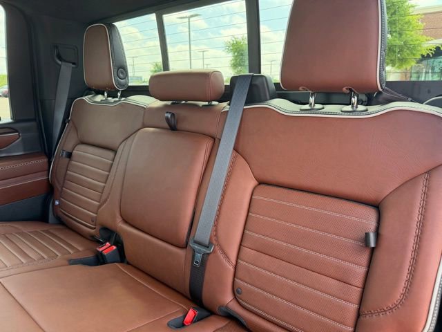 Used 2024 GMC Sierra 3500 Denali Ultimate image 21