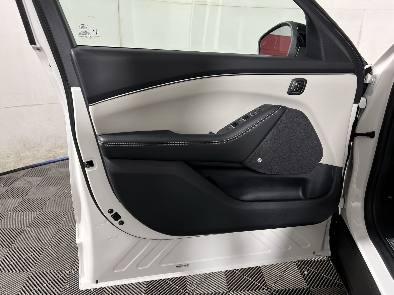 Certified 2023 Ford Mustang Mach-E Premium RWD image 14