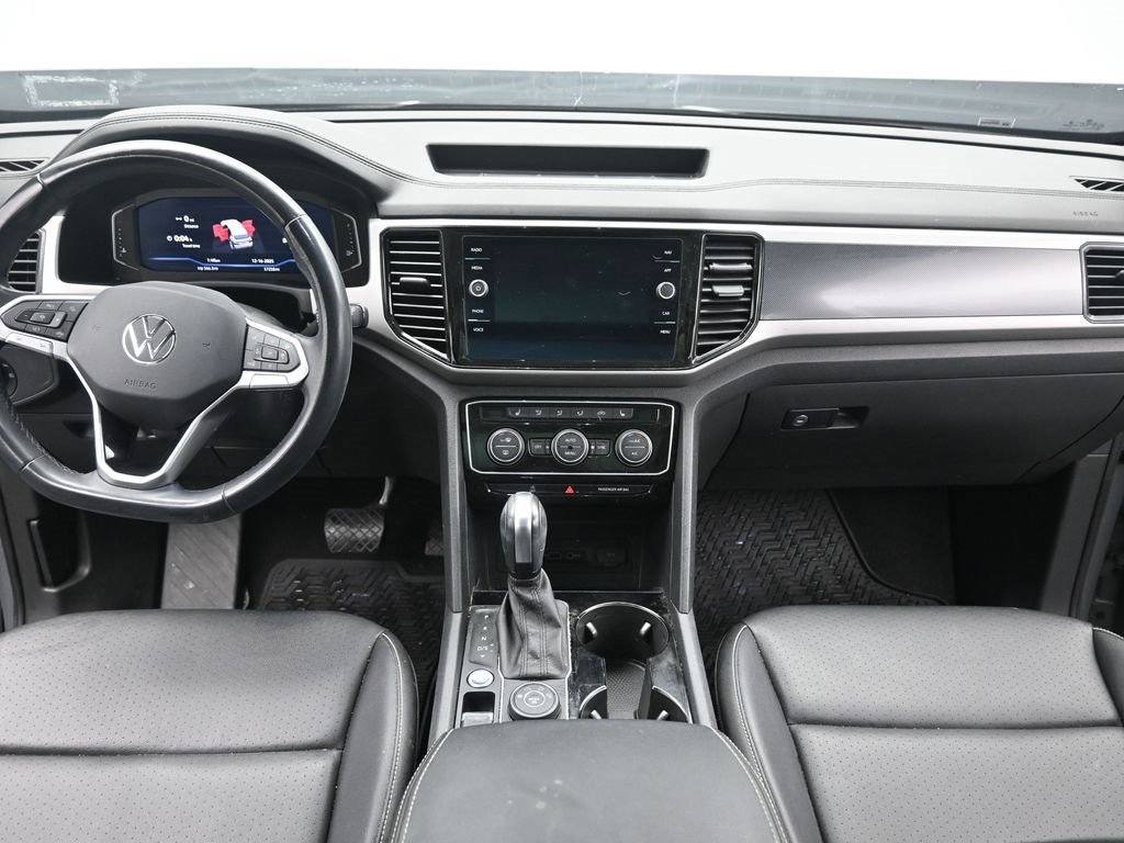 Used 2020 Volkswagen Atlas Cross Sport SEL image 20