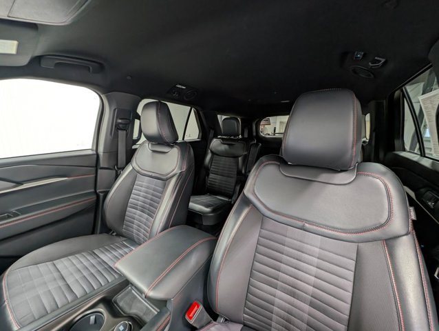 Certified 2025 Ford Explorer ST-Line AWD/4WD image 13