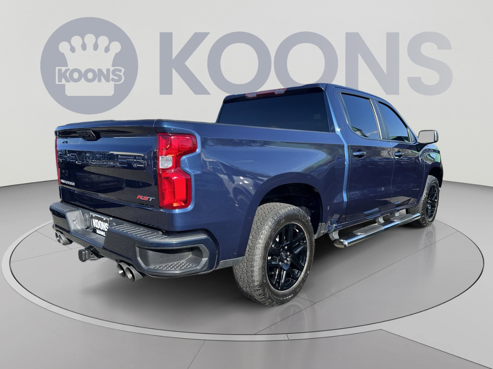 Used 2023 Chevrolet Silverado 1500 RST w/ Z71 Off-Road Package AWD/4WD image 11