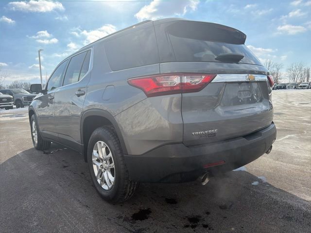 Used 2019 Chevrolet Traverse LT image 2