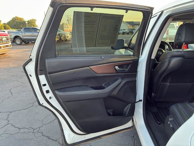 Used 2022 Acura MDX w/ Technology Package AWD/4WD image 21
