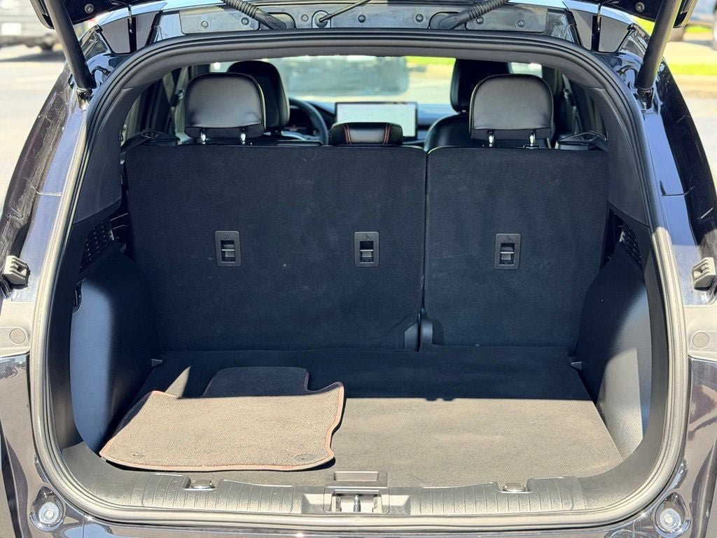Certified 2023 Ford Escape ST-Line w/ Tech Pack #1 FWD image 32