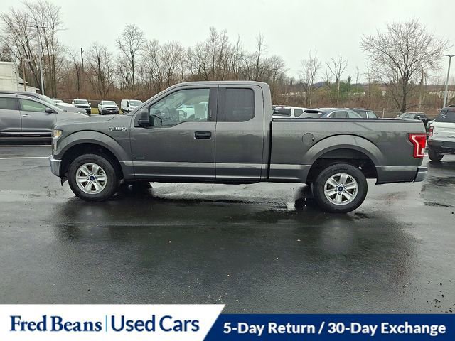 Certified 2017 Ford F150 XLT image 3