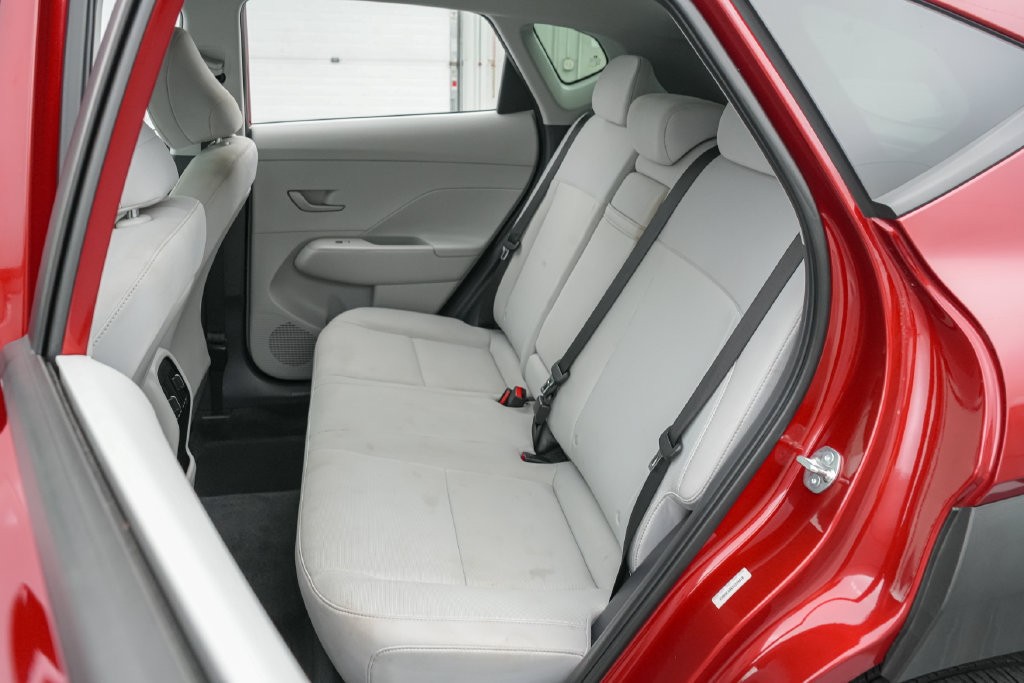 Used 2025 Hyundai Kona SEL AWD/4WD image 18
