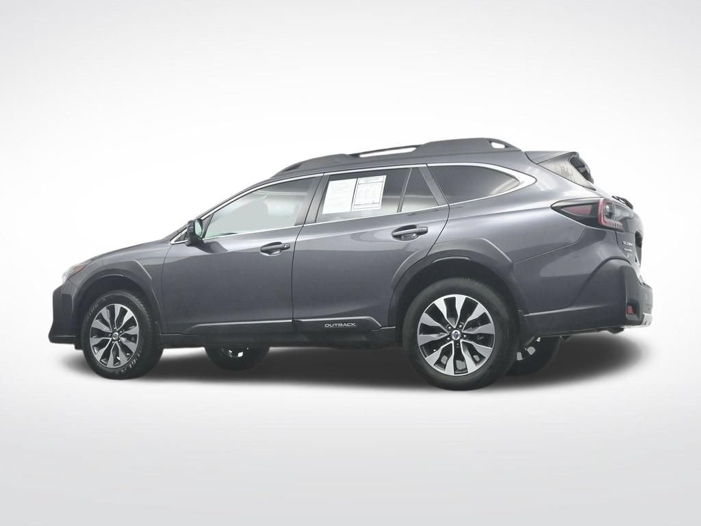 Used 2025 Subaru Outback Limited AWD/4WD image 48