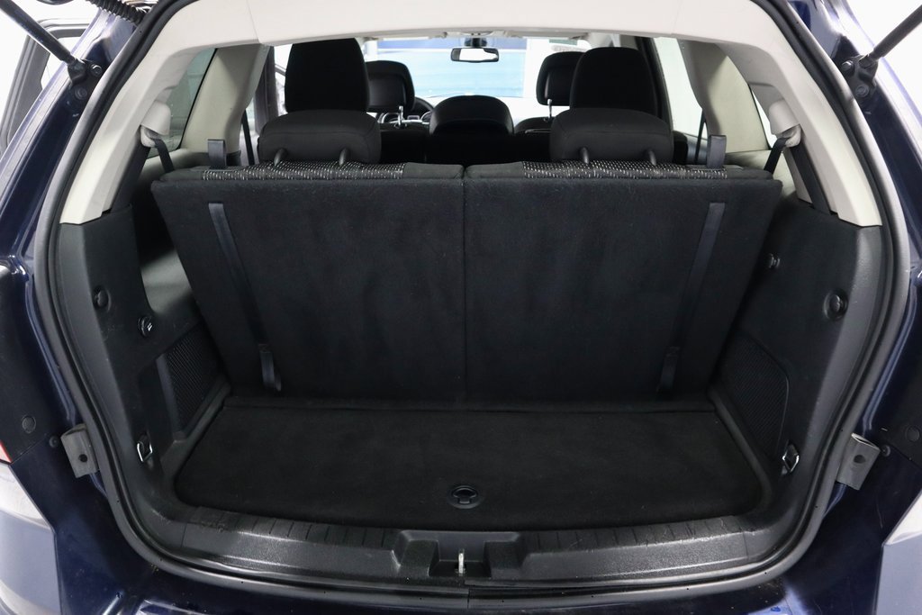 Used 2019 Dodge Journey SE image 12