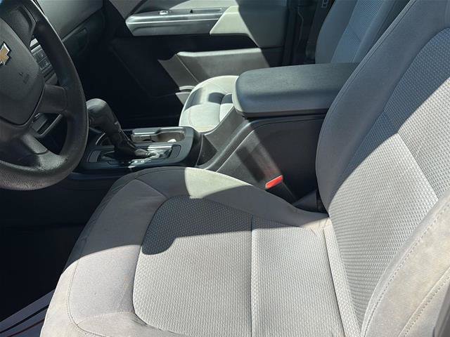 Used 2018 Chevrolet Colorado W/T RWD image 16