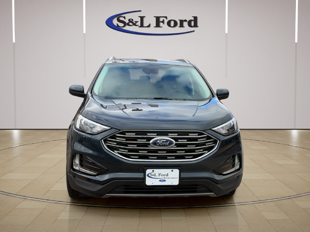 Certified 2022 Ford Edge SEL w/ Convenience Package AWD/4WD image 12