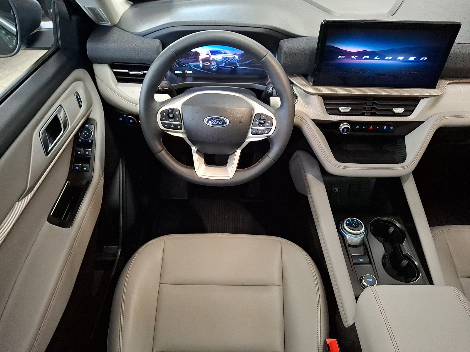 Certified 2026 Ford Explorer Active w/ Active Comfort Package AWD/4WD image 14
