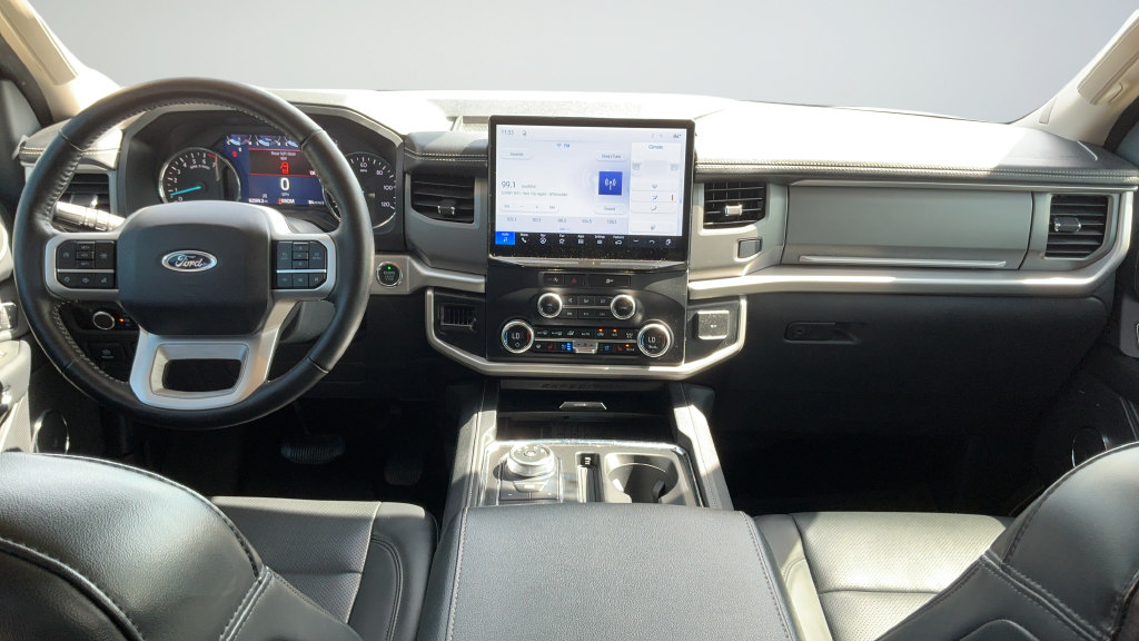 Certified 2024 Ford Expedition Max XLT RWD image 7