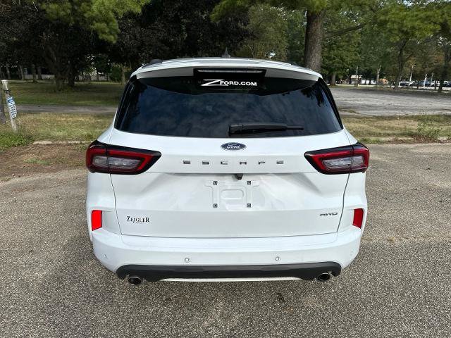 Certified 2023 Ford Escape ST-Line w/ Tech Pack #1 AWD/4WD image 7