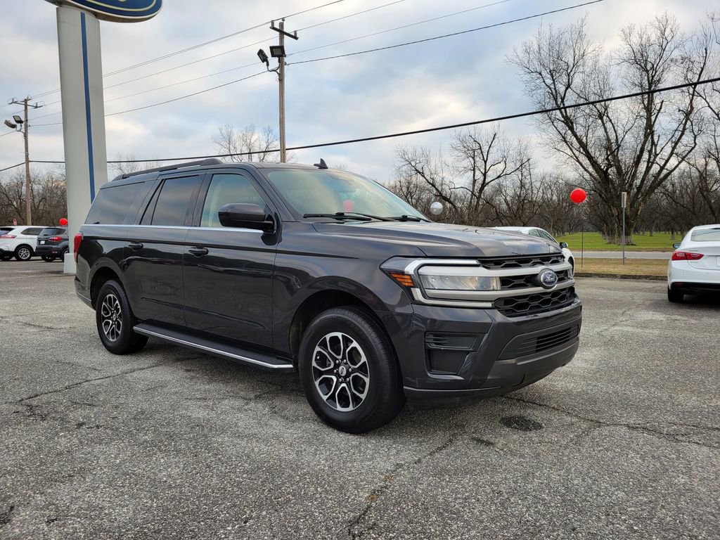 Certified 2023 Ford Expedition Max XLT image 7