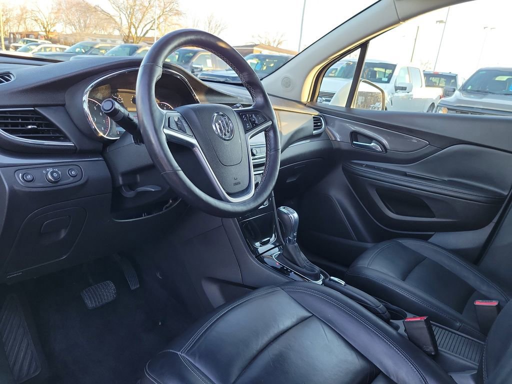 Used 2019 Buick Encore Essence image 20