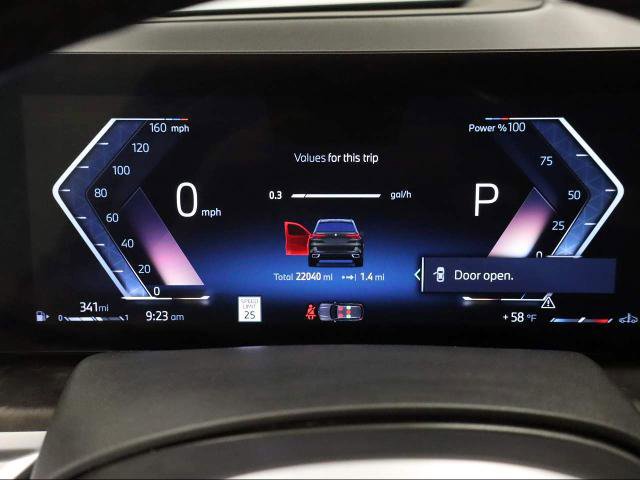 Used 2024 BMW X5 xDrive40i w/ M Sport Package image 30