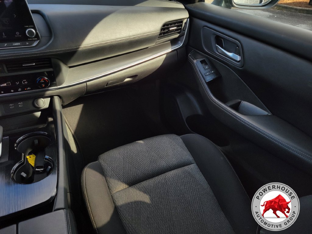 Used 2024 Nissan Rogue SV FWD image 22