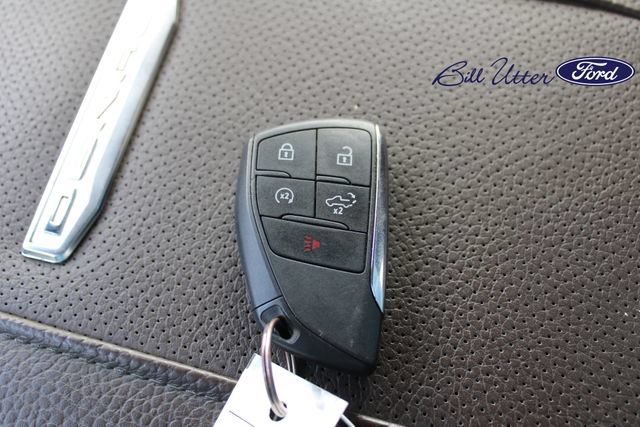 Used 2024 GMC Sierra 2500 Denali w/ Denali Reserve Package AWD/4WD image 26