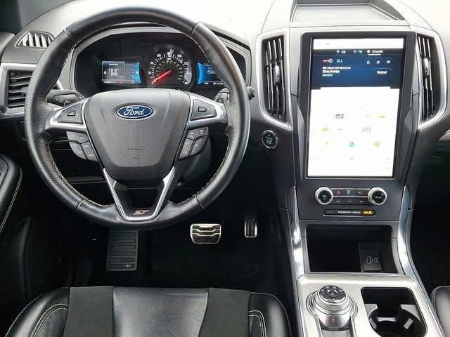 Certified 2022 Ford Edge ST w/ Cargo Accessory Package image 12