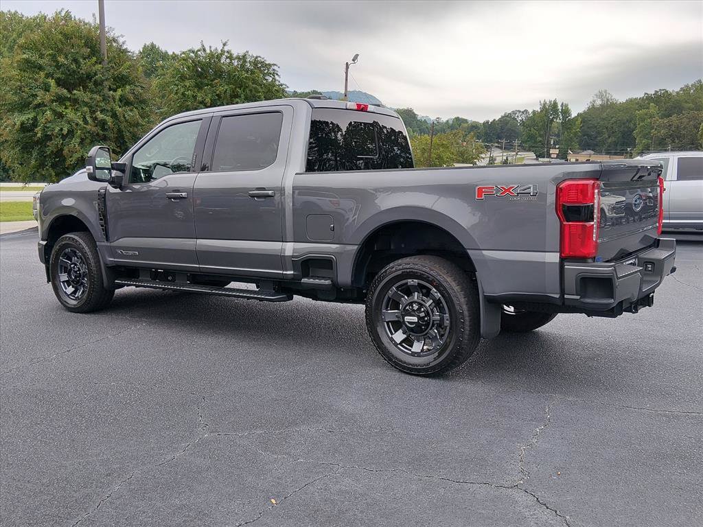 Certified 2024 Ford F250 Lariat w/ Lariat Ultimate Package AWD/4WD image 6