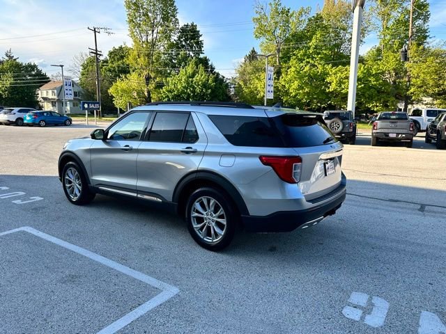 Certified 2021 Ford Explorer XLT w/ Equipment Group 202A AWD/4WD image 12