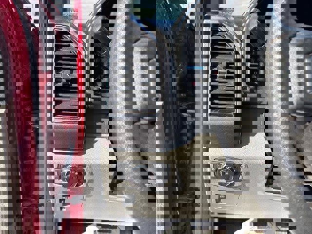 Certified 2018 Ford F150 XLT image 18