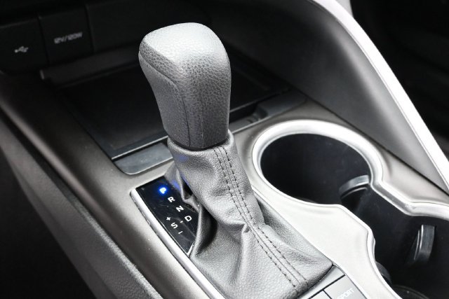 Used 2024 Toyota Camry LE FWD image 22