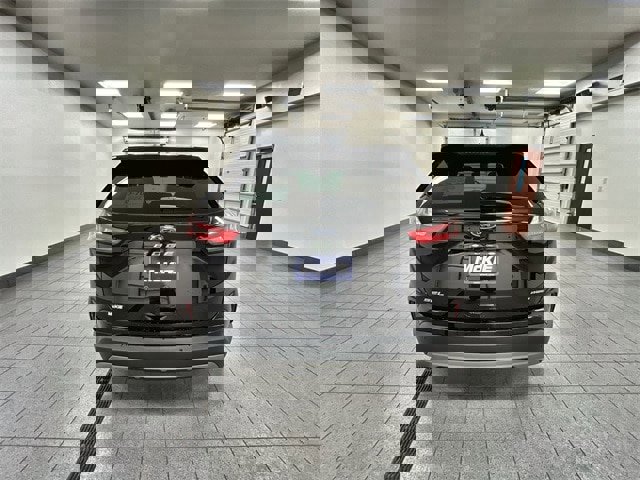 Certified 2023 Ford Edge SEL image 4