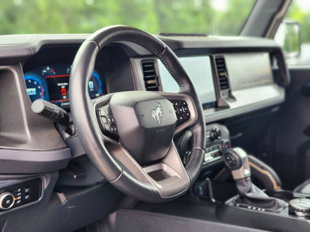 Certified 2025 Ford Bronco Badlands AWD/4WD image 18