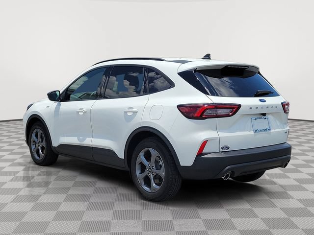 Certified 2025 Ford Escape ST-Line w/ Equipment Group 301A FWD image 4