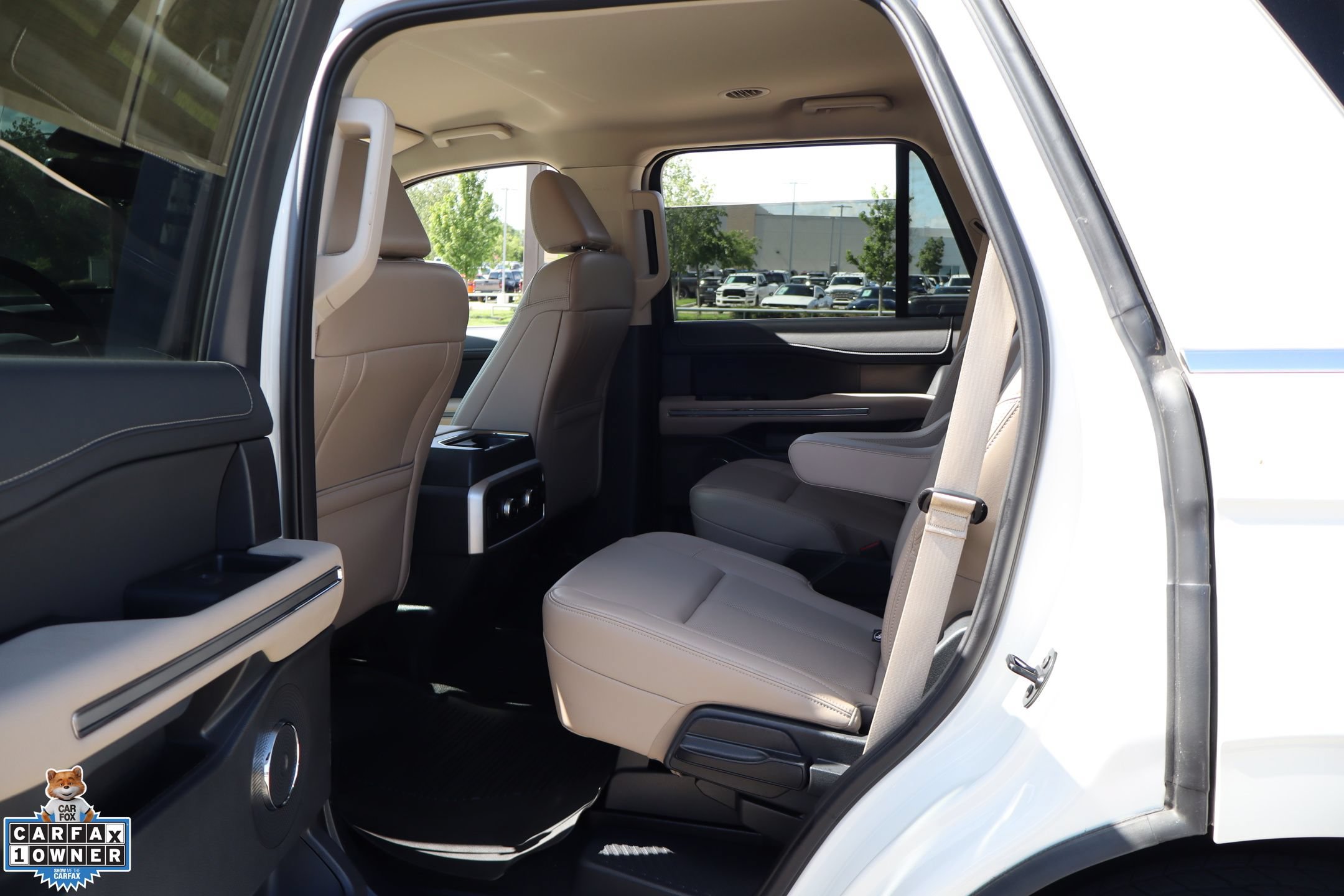 Certified 2024 Ford Expedition XLT RWD image 25