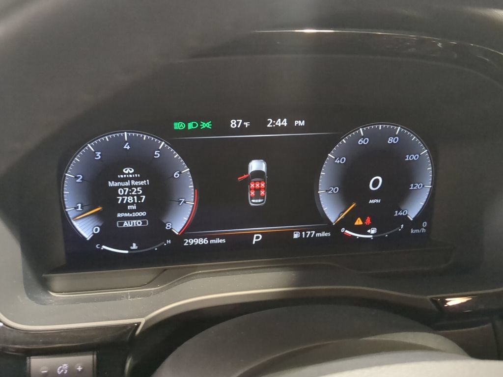 Used 2023 INFINITI QX60 Luxe w/ Performance Audio Package AWD/4WD image 14