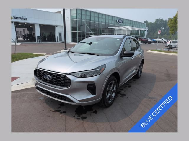 Certified 2024 Ford Escape ST-Line w/ Tech Pack #1 AWD/4WD image 1