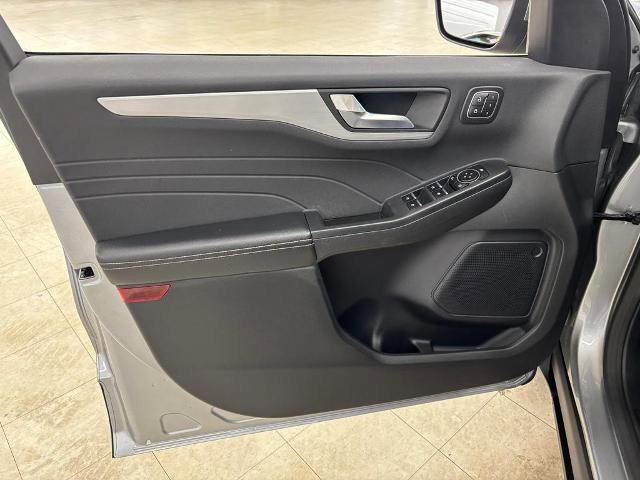 Certified 2023 Ford Escape Platinum image 10