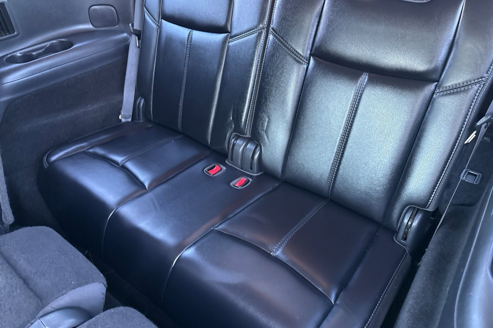 Used 2019 Nissan Pathfinder SL image 16