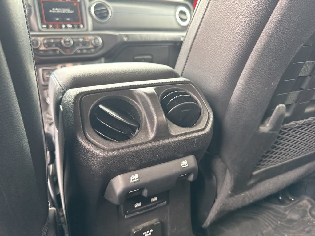 Used 2021 Jeep Wrangler Unlimited Rubicon 4xe w/ Steel Bumper Group AWD/4WD image 40